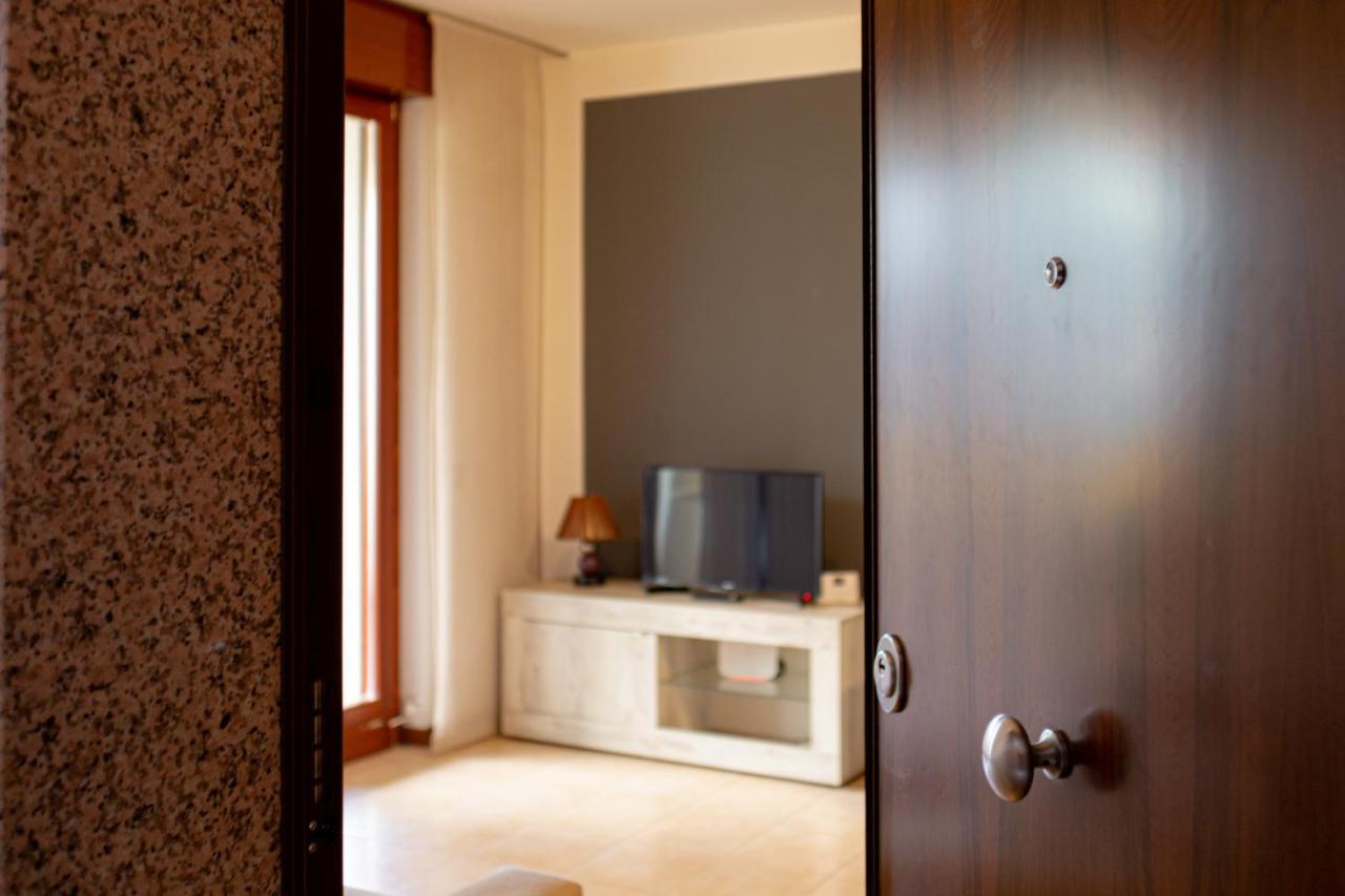 House 78 - Royal Welcome Verona Ngoại thất bức ảnh